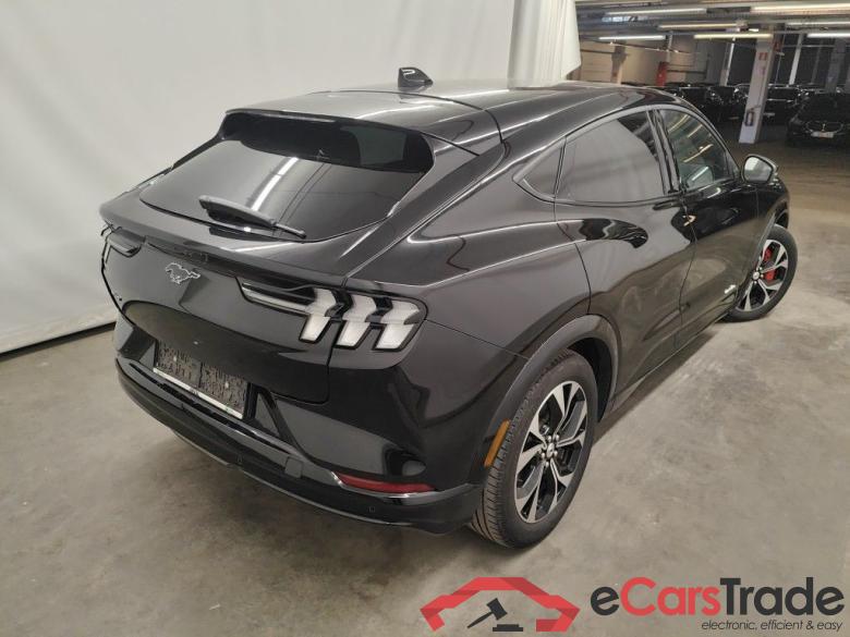 Ford Mustang Mach-E 76kWh 190kW Standard Range AWD 5d #2