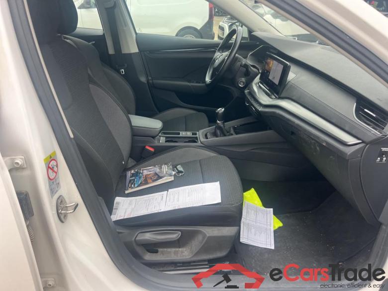 SKODA Octavia / 2020 / 5P / berlina con portón 2.0 TDI 110kW (150CV) Manual Ambition #6