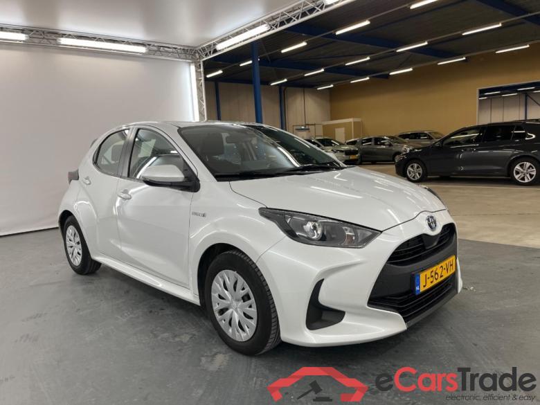 TOYOTA YARIS 1.5vvti hev active 85kW cvt aut #2