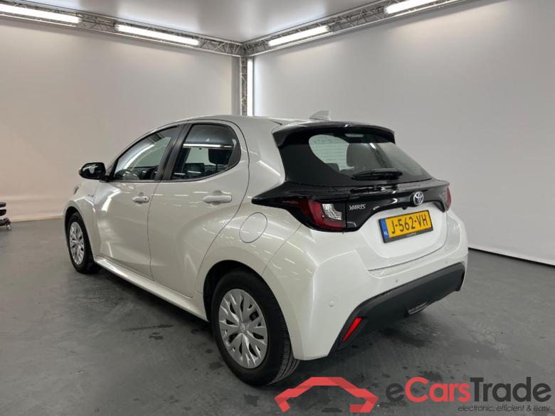 TOYOTA YARIS 1.5vvti hev active 85kW cvt aut #3