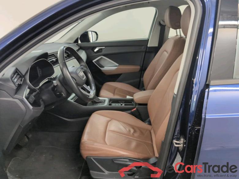 AUDI Q3 1.4 45 TFSI E S TRONIC S LINE #5