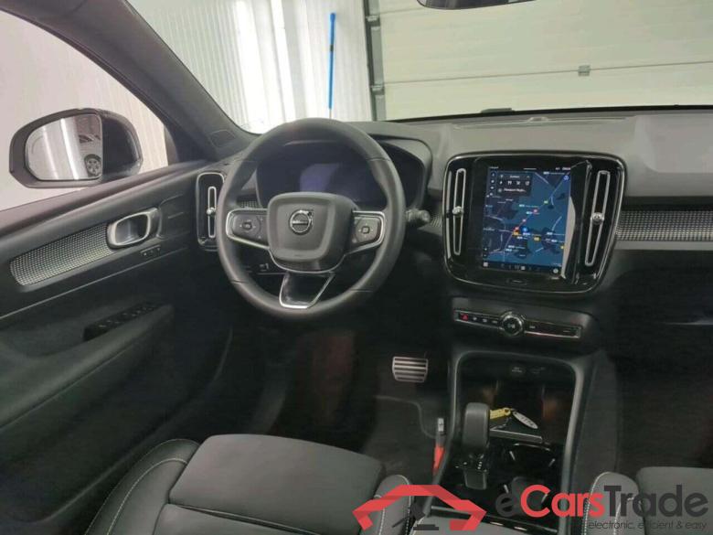 VOLVO XC40 Recharge Pro #3