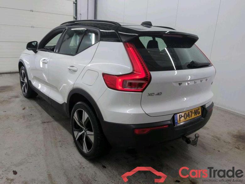 VOLVO XC40 Recharge Pro #6