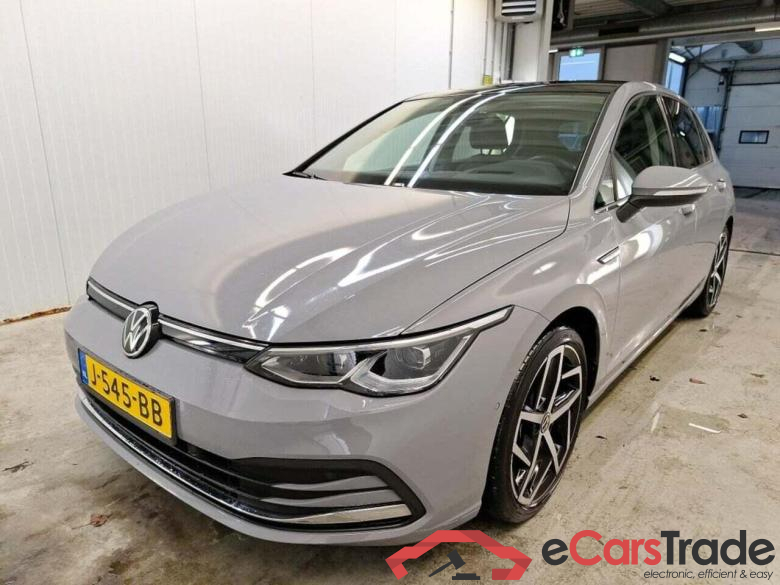 VOLKSWAGEN GOLF 1.5 eTSI Style