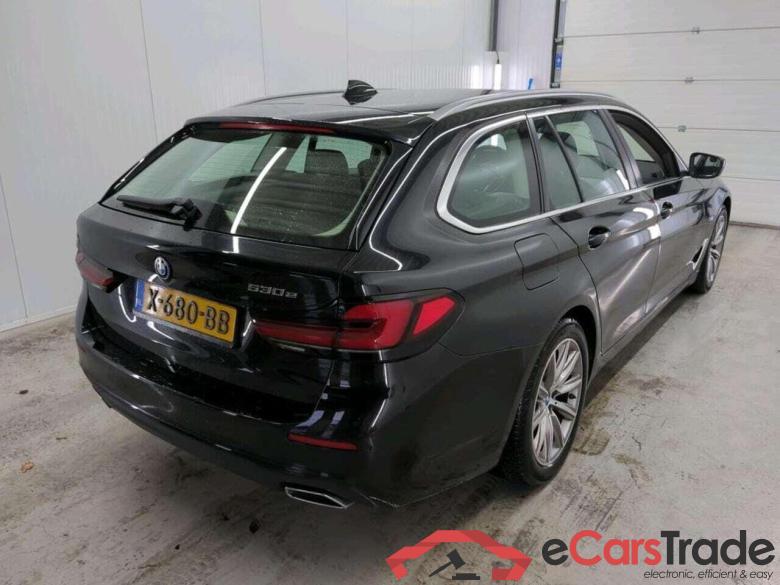 BMW 5-serie Touring 530e Bns Edit.+ #2