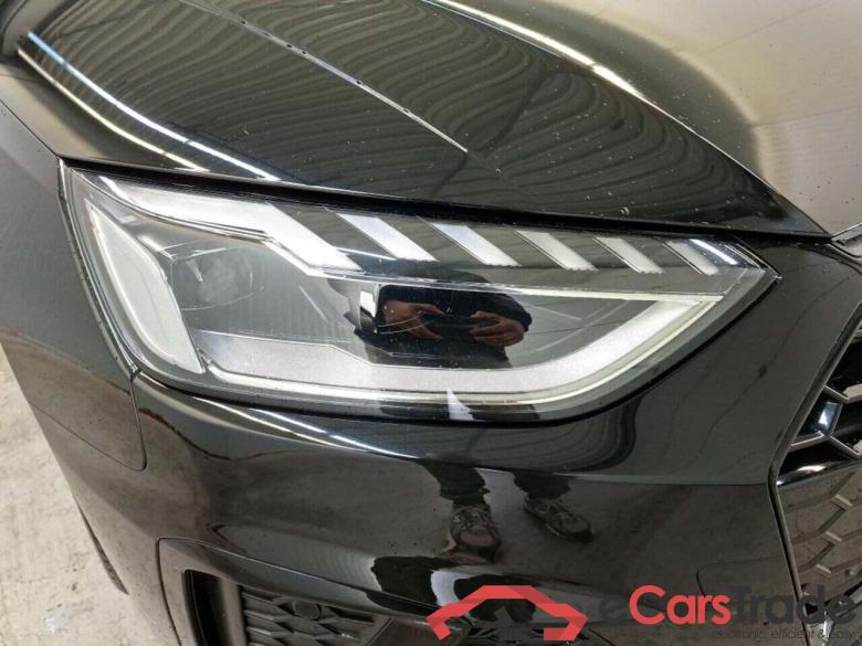 AUDI A4 Avant 35 TFSI S ed comp #5