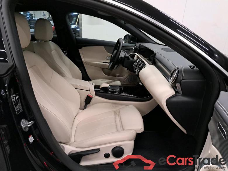 MERCEDES - MER CLA 180 d 116PK 7G-DCT Business Solution Luxury #3