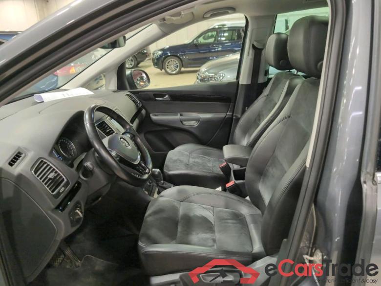 VOLKSWAGEN SHARAN DIESEL - 2015 2.0 TDi SCR Highline DSG #5