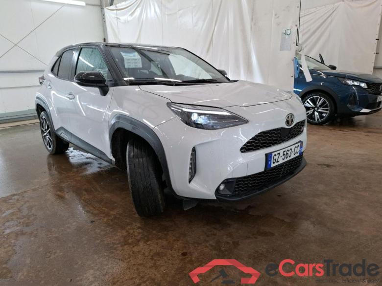 TOYOTA Yaris Cross Hybride / 2021 / 5P / SUV 1.5 HYBRID 116H GR SPORT AUTO #4