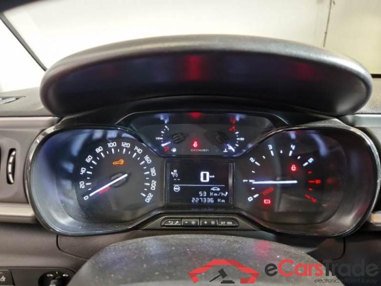 CITROEN C3 / 2016 / 5P / BERLINA BLUEHDI 100 SeS BUSINESS COMBI #4