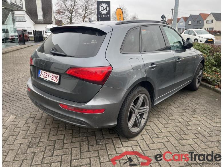 AUDI Q5 2.0 TDi Quattro S line S tronic #3
