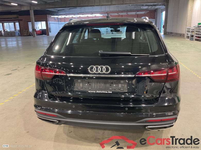 AUDI A4 2.0 30 TDI 100KW S TR ATTRACTION B.E. #5