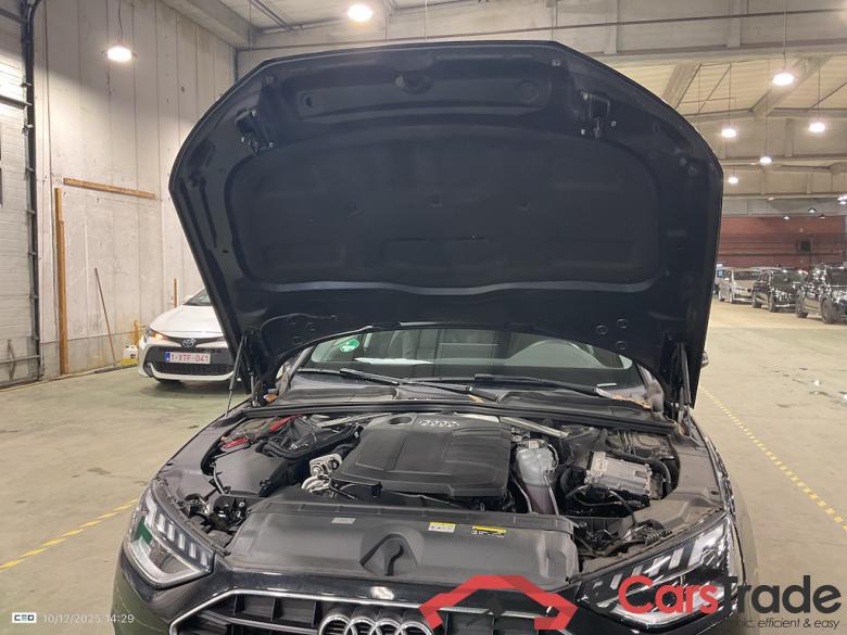 AUDI A4 2.0 30 TDI 100KW S TR ATTRACTION B.E. #6