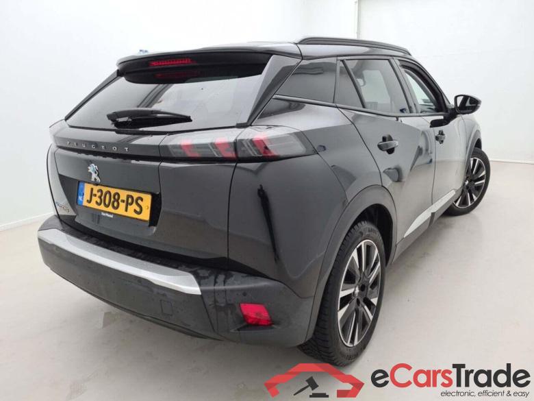 PEUGEOT e-2008 Allure 50 kWh #2