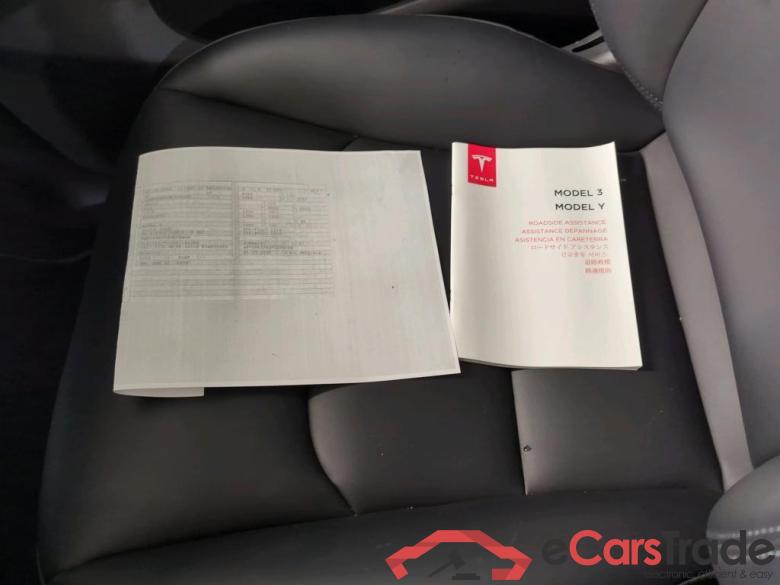 TESLA Model Y Long Range Dual Motor AWD 5d 378kW #6