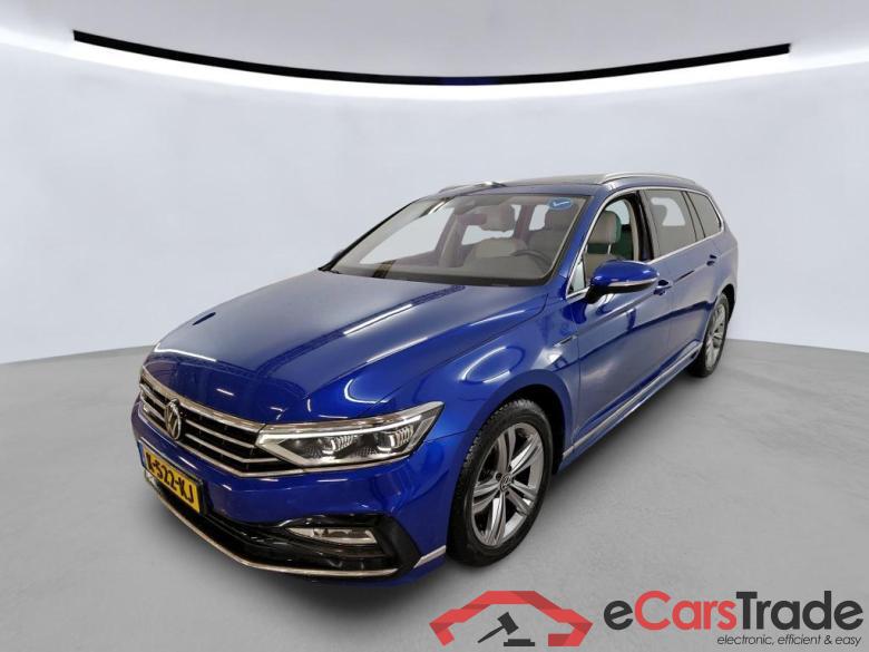 VOLKSWAGEN Passat Variant 110 kW #1