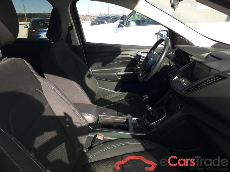 Kuga Trend+ 1.5 EcoBoost 120CV MT6 E6dT #6