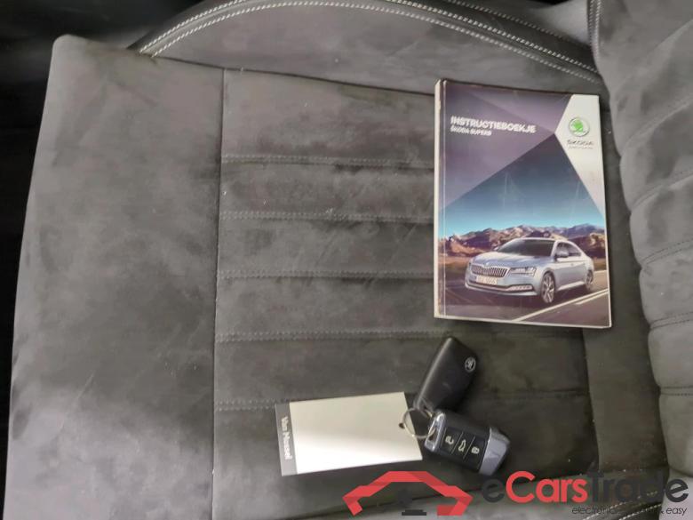 Škoda Superb Combi 1.5 TSI ACT DSG Business Edition 5d #4