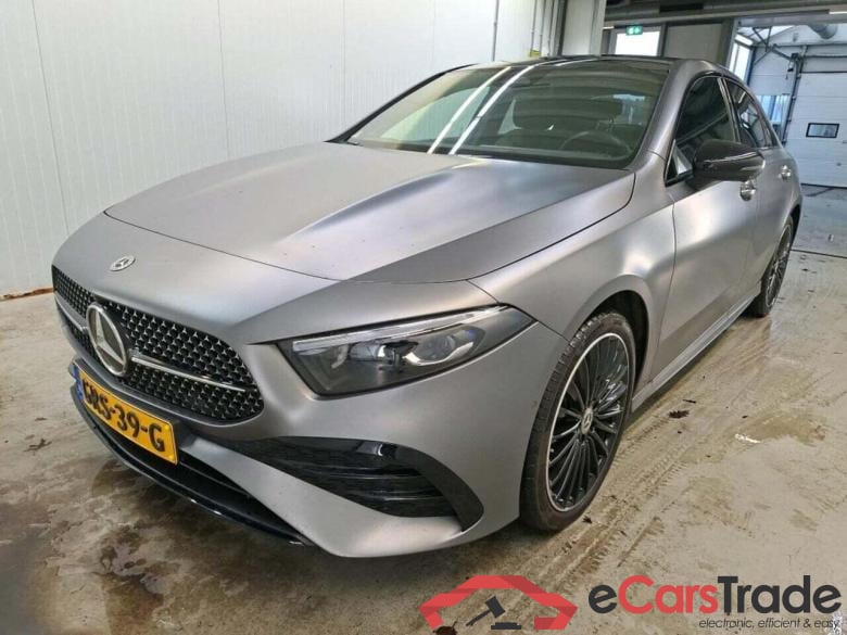 MERCEDES-BENZ A-klasse 250 e StEd AMG Line