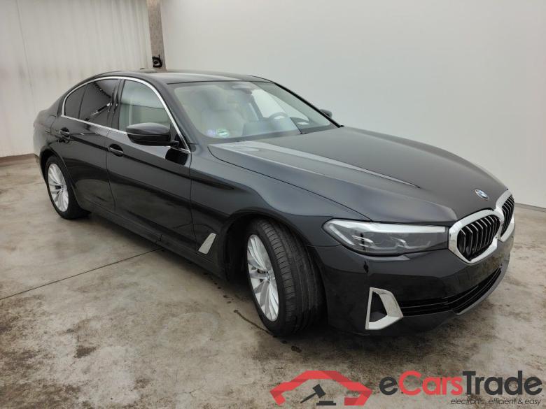 BMW 5 - 2020 545eXA 286 PHEV 4d #2