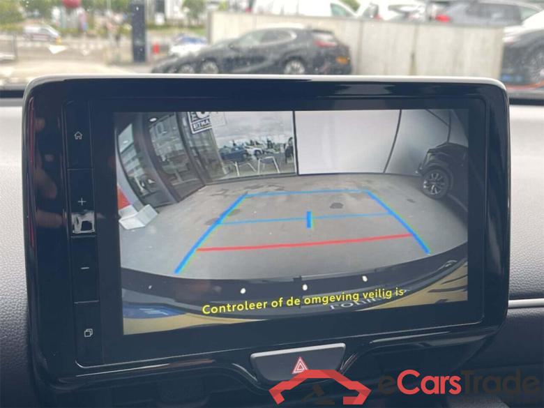 TOYOTA YARIS 1.5 Hybrid 115 Comfort #3