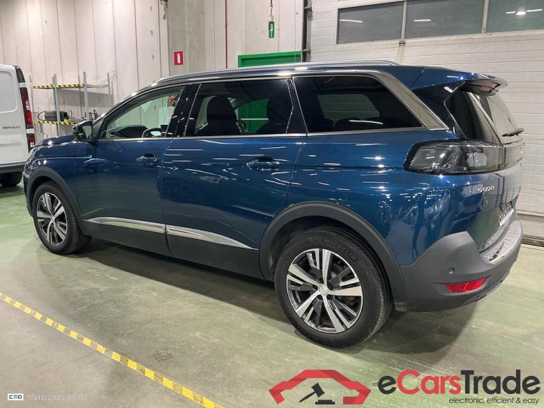 PEUGEOT 5008 1.2 PURETECH 130 ALLURE #3