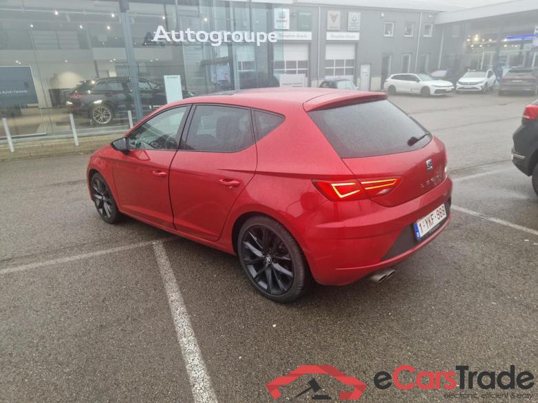 SEAT Leon Leon 5D FR Black Matt Ultima + 1.5 TSI 130CV (96kW) MANUELLE 6v Start/Stop EURO 6 DG #3