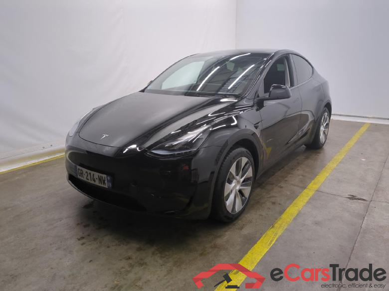 TESLA Model Y / 2021 / 5P / SUV RWD