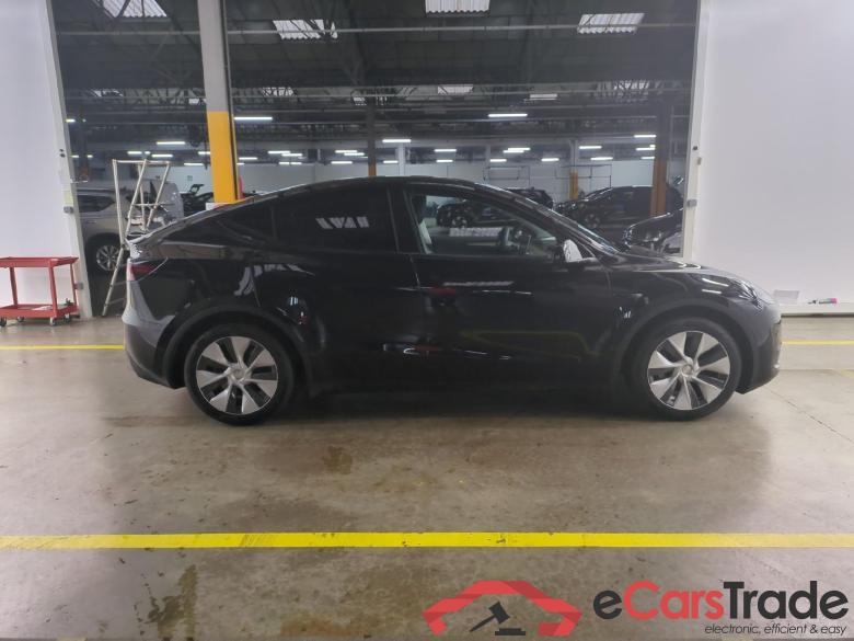 TESLA Model Y / 2021 / 5P / SUV RWD #5