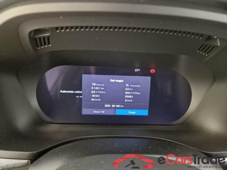 VOLVO XC60 / 2021 / 5P / SUV B4 D AWD AUTOMATICO CORE #4