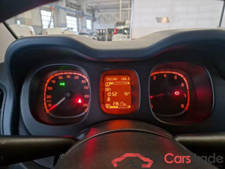 FIAT PANDA / 2011 / 5P / BERLINA 1.2 69CV SeS E6D-TEMP EASY #4