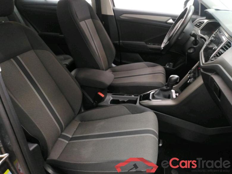 VOLKSWAGEN T-Roc / 2017 / 5P / SUV 2.0 TDI 150 LOUNGE BUSINESS DSG7 #6