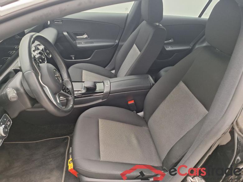 Mercedes, CLA-Class SB '19, Mercedes-Benz CLA Shooting Brake CLA 180 d Busines #3