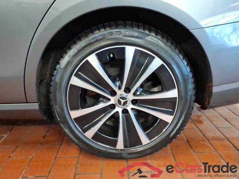 Mercedes-Benz E T-Modell (BM 213)(06.2016->) DE - Kb5 E 300 de EU6d, T de Avantgarde (EURO 6d), (Facelift) 2020 - 2023 #6