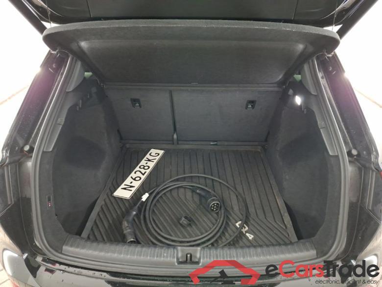 AUDI Q4 e-tron 40 e-tron Launch edition Advanced 5D 150kW Uitl. #5