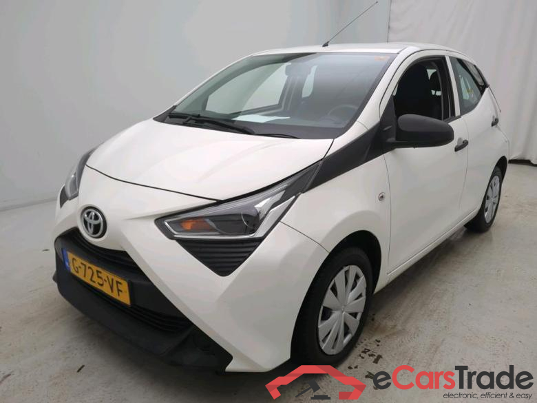 Toyota AYGO 1.0 VVT-i x-fun 5d