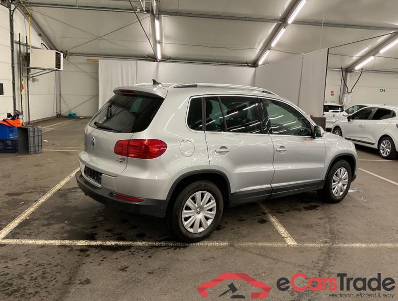 VOLKSWAGEN Tiguan Tiguan Sport & Style 1.4 TSI BlueMotion Technology 110 kW (150 ch) 6 vitesses DSG #2
