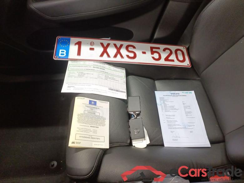 Volvo XC60 D4 120kW Geartronic Momentum Pro 5d #4