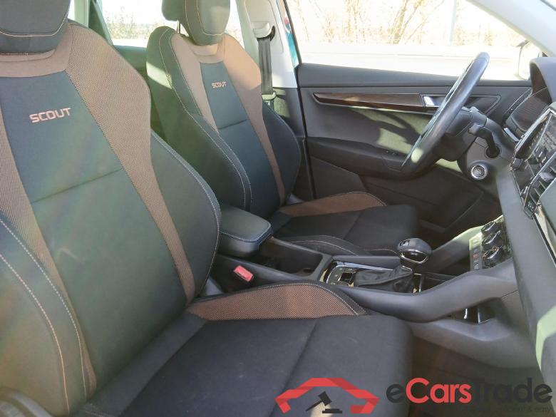 SKODA Karoq / 2017 / 5P / todoterreno 2.0 TDI 110kW (150CV) DSG 4X4 Scout #6