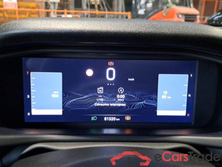 JEEP AVENGER / 2022 / 5P / SUV 1.2 TURBO ALTITUDE #4