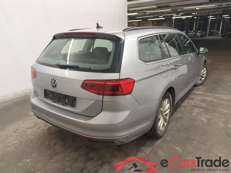 Volkswagen Passat Variant 2.0 TDI 90kW DSG Style Business 5d #2