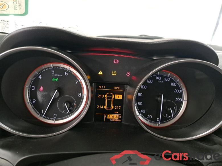 SUZUKI Swift / 2017 / 5P / Berline 1.2 DUALJET HYBRID AVANTAGE / VO RECONDITIONNE - PHOTOS AVANT RECONDITIONNEMENT #6