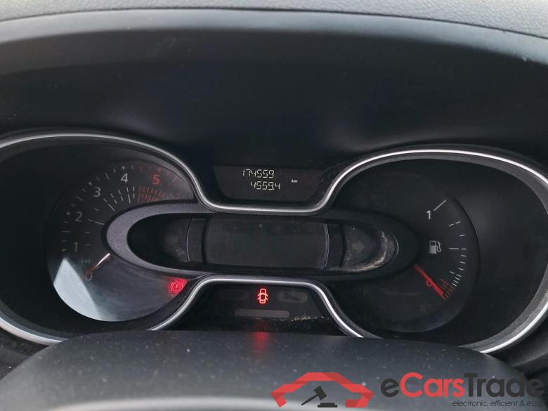 RENAULT Trafic / 2019 / 4P / furgón Furgón 27 L1H1 Energy BluedCi 88 kW (AC) #4