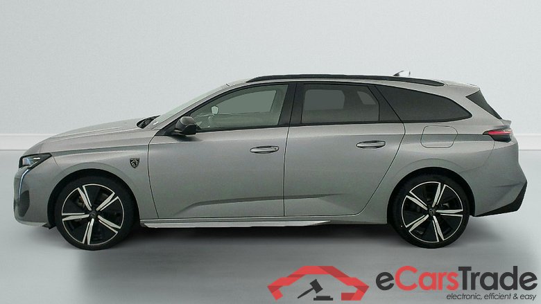 Peugeot 308 SW PHEV 225 e-EAT8 GT #4