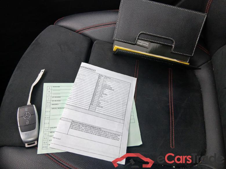 MERCEDES-BENZ Clase A / 2018 / 5P / berlina con portón A 200 #5