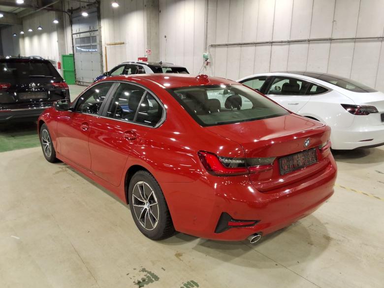 BMW 318d LED-Xenon LC-Pro Navi Leather KeylessGo Camera Klima PDC ... #4