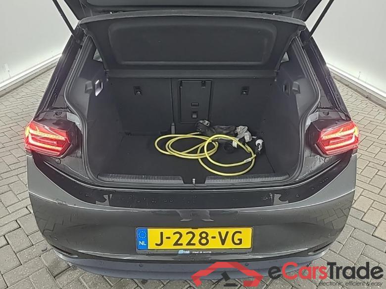 VOLKSWAGEN ID.3 58kWh 1st Plus auto 5D 150kW #5
