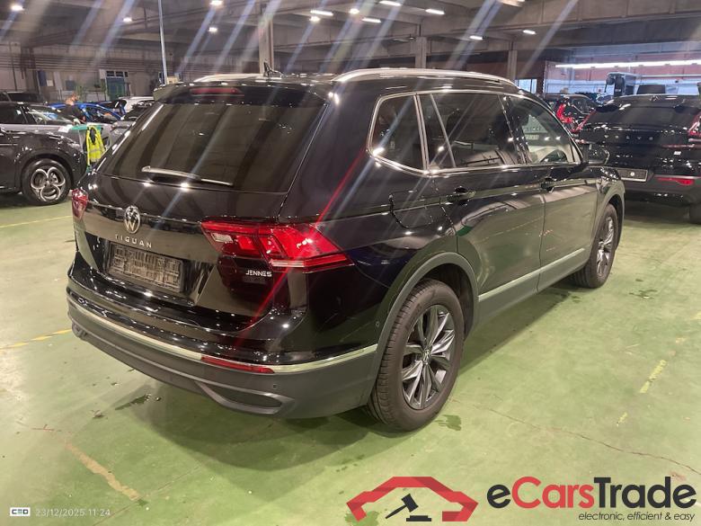 VOLKSWAGEN TIGUAN ALLSPACE 1.5 TSI LIFE BUSINESS DSG #4