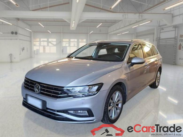 VOLKSWAGEN PASSAT / 2019 / 5P / STATION WAGON VAR.2.0 TDI SCR EVO 110KW BUSINESS BMT