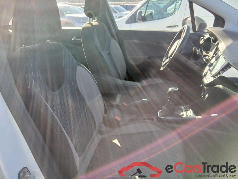 OPEL Crossland X / 2017 / 5P / todoterreno 1.2 81kW Design Line 120 Aniversario S/S (CX) #6